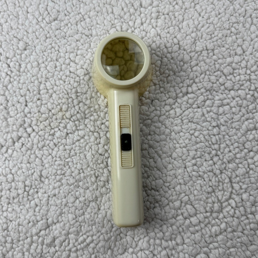 Vintage Balloon Illuminated Magnifying Glass Cream Handheld‎ Lighted Magnifier